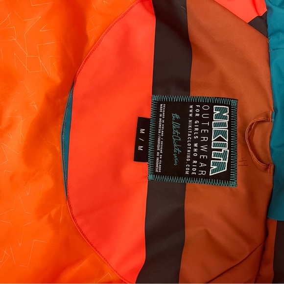 Nikita Creekside Striped Snowboarding Jacket women’s Size M - Picture 6 of 12